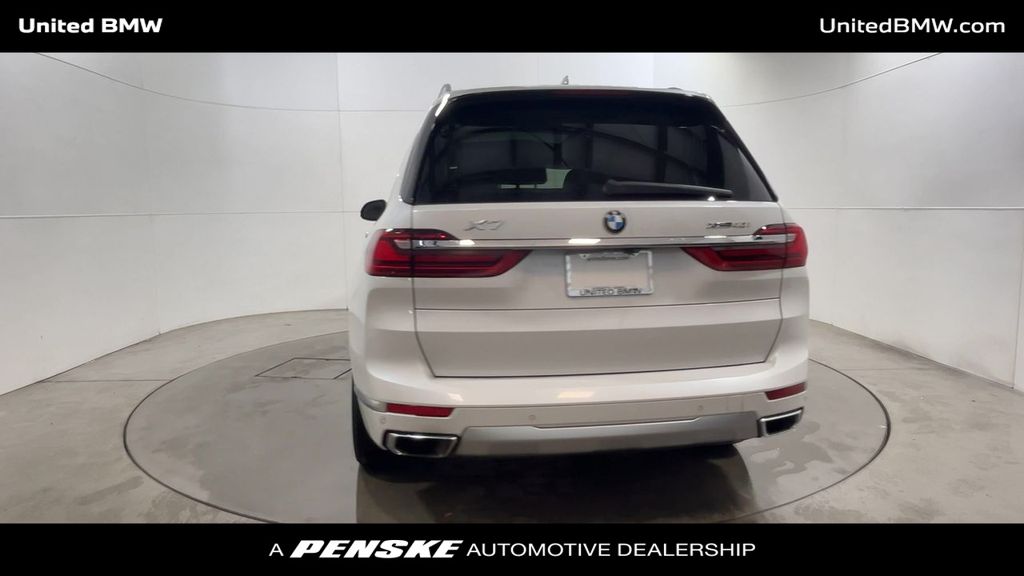 Thumbnail: 2019 BMW X7 - 7