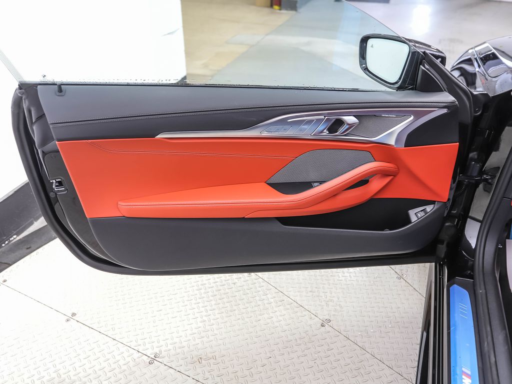 Thumbnail: 2026 BMW 8 Series - 9