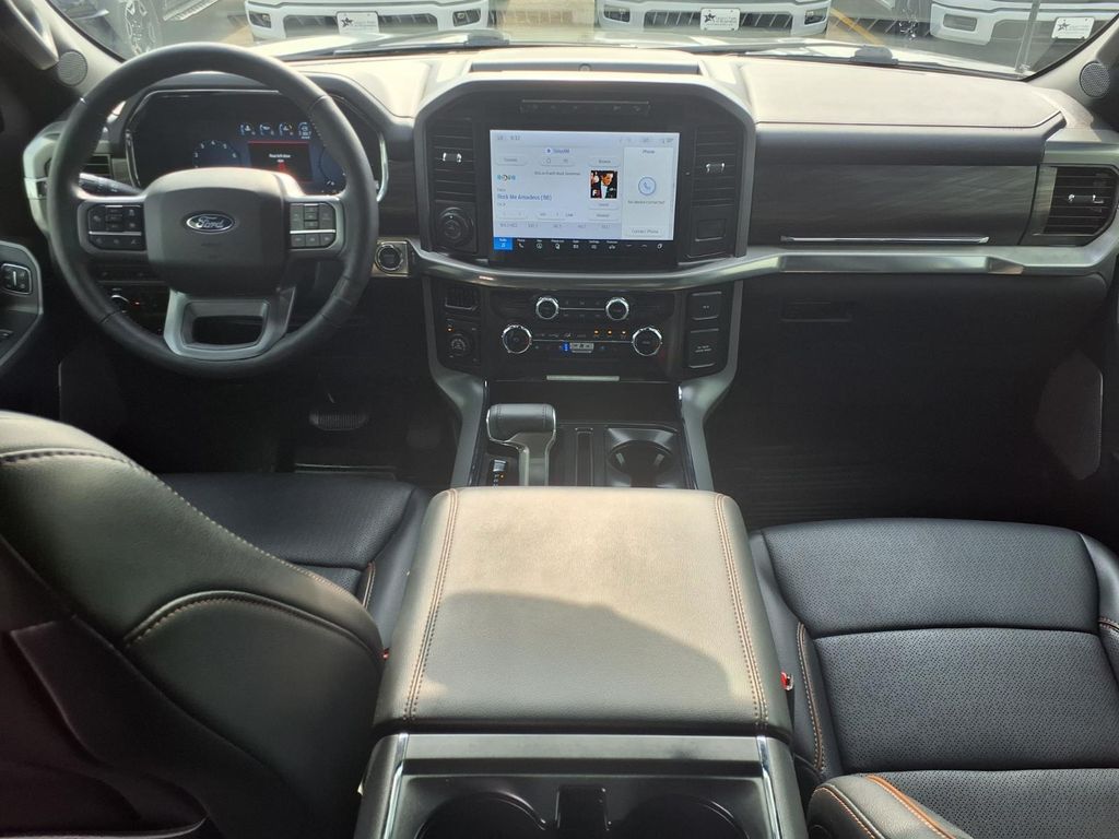 2024 Ford F-150 Lariat - 8