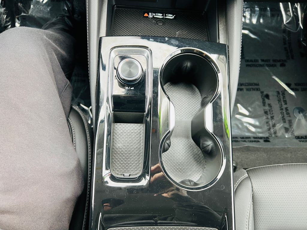 Thumbnail: 2025 Buick Envision - 28