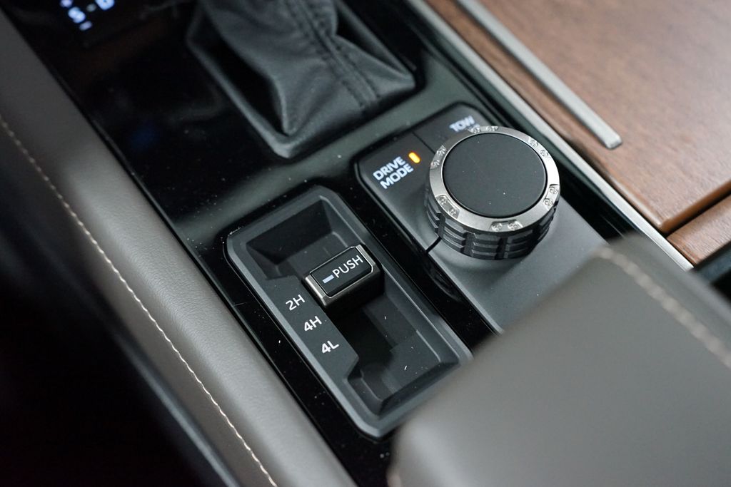 Thumbnail: 2026 Toyota Tundra - 24