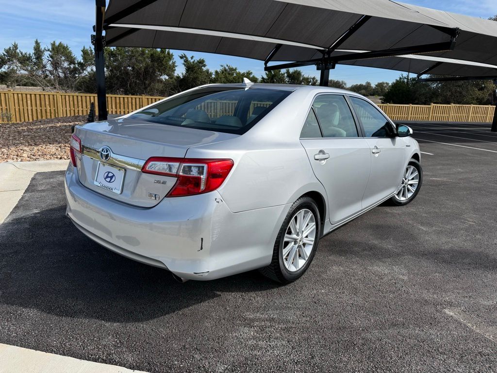 Thumbnail: 2012 Toyota Camry - 5