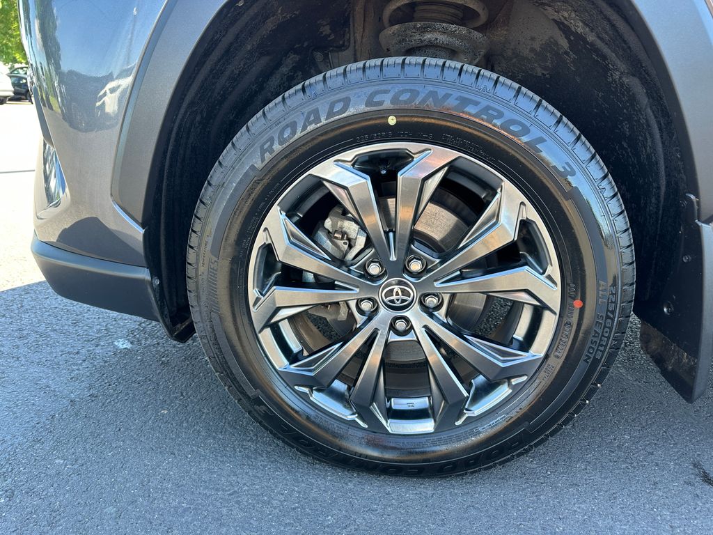2023 Toyota RAV4 Hybrid XLE Premium