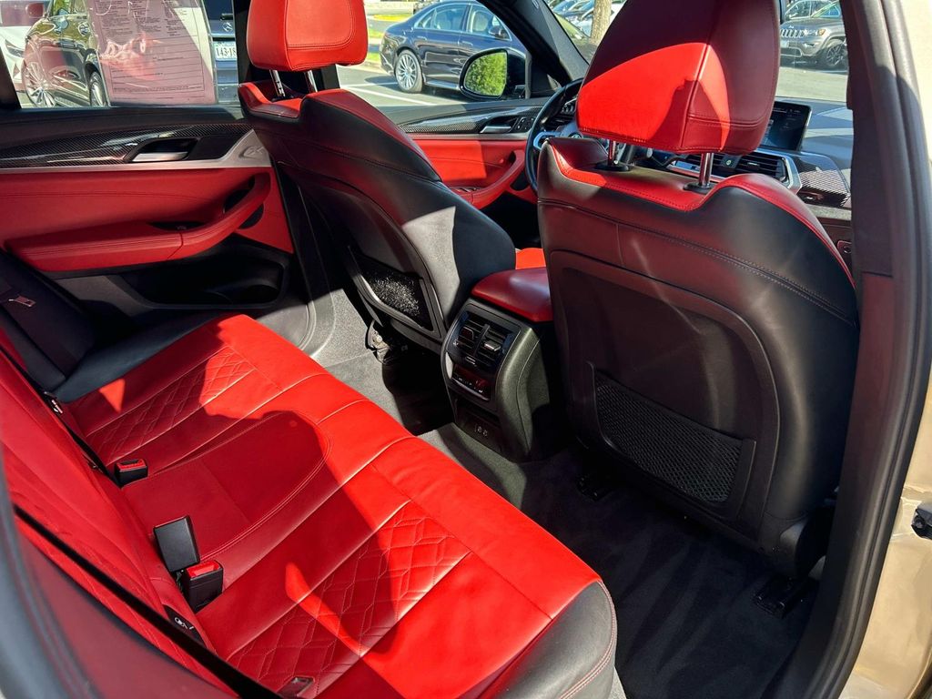 Thumbnail: 2020 BMW X4 - 24