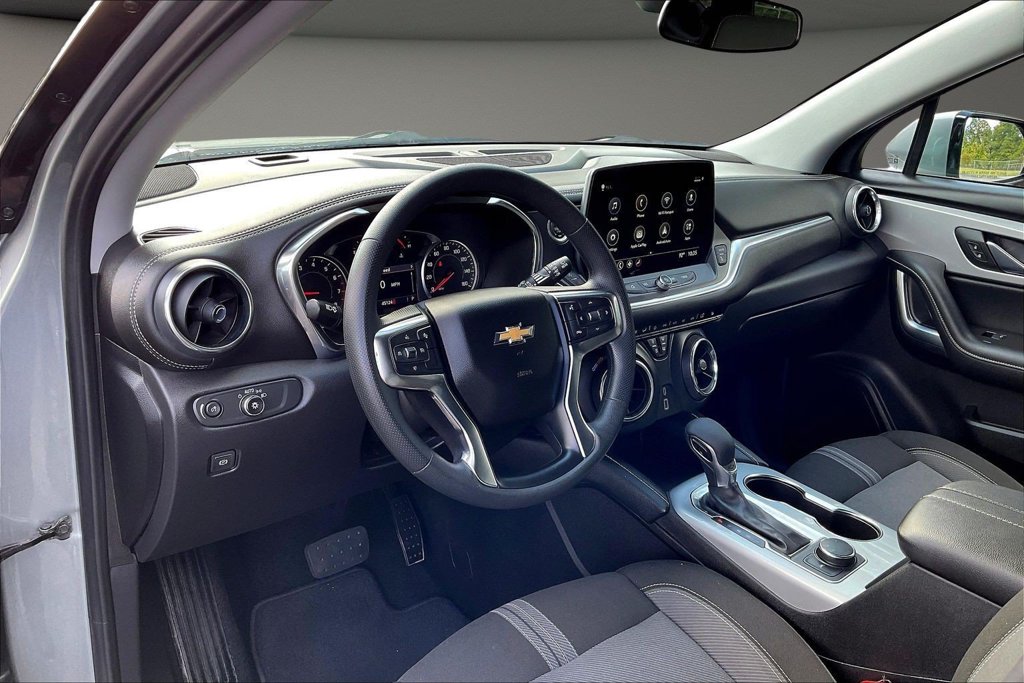 Used 2025 Chevrolet Blazer SUV