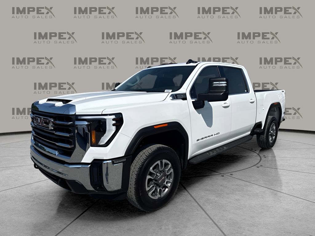 Summit White 2026 GMC Sierra 2500HD Pickup Truck Four-Wheel Drive Automatic