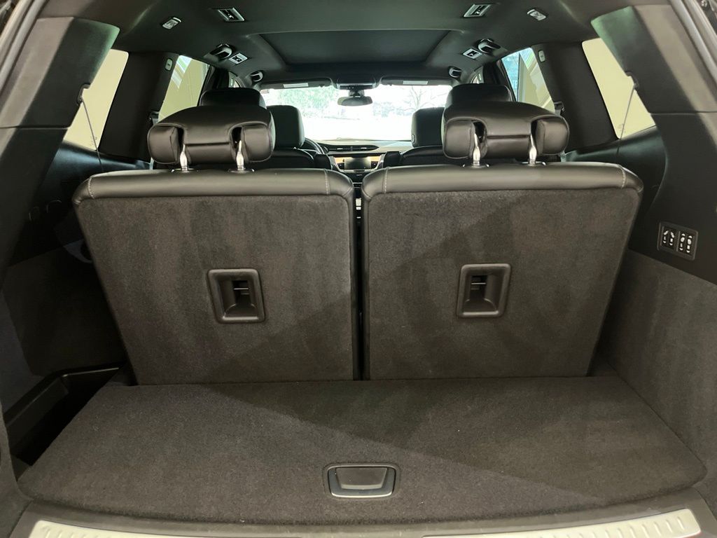 used 2024 Cadillac XT6 car, priced at $43,500