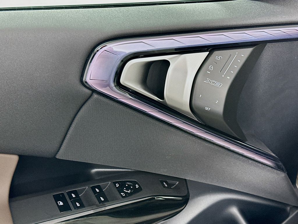 Thumbnail: 2026 BMW X3 - 20