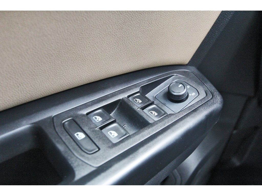 2020 Volkswagen Atlas Cross Sport 3.6L V6 SE w/Technology White at DeMontrond Auto Country