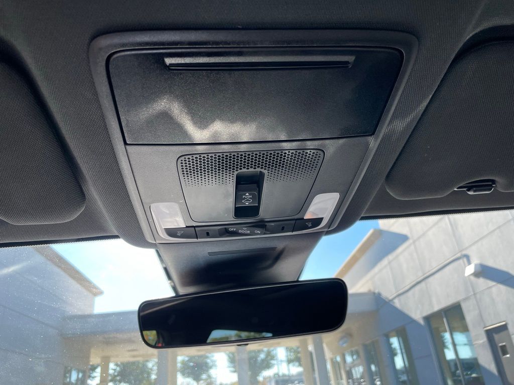 Thumbnail: 2023 Honda CR-V - 17