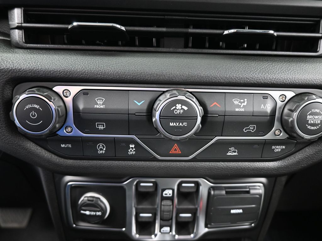 New 2026 Black Clearcoat Jeep Sport image 17