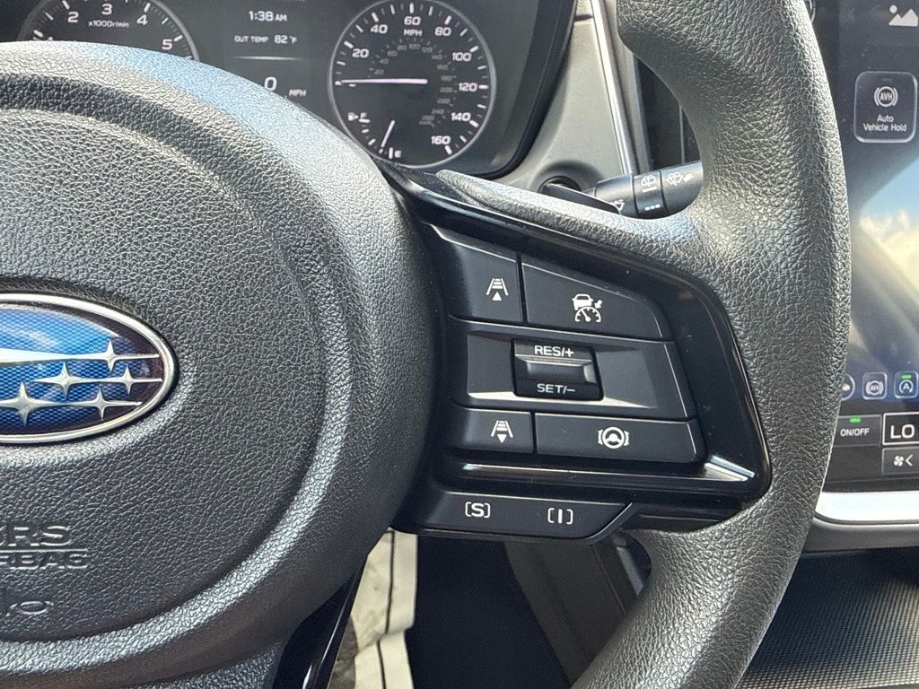 2024 Crystal White Pearl Subaru Crosstrek Premium AWD SUV