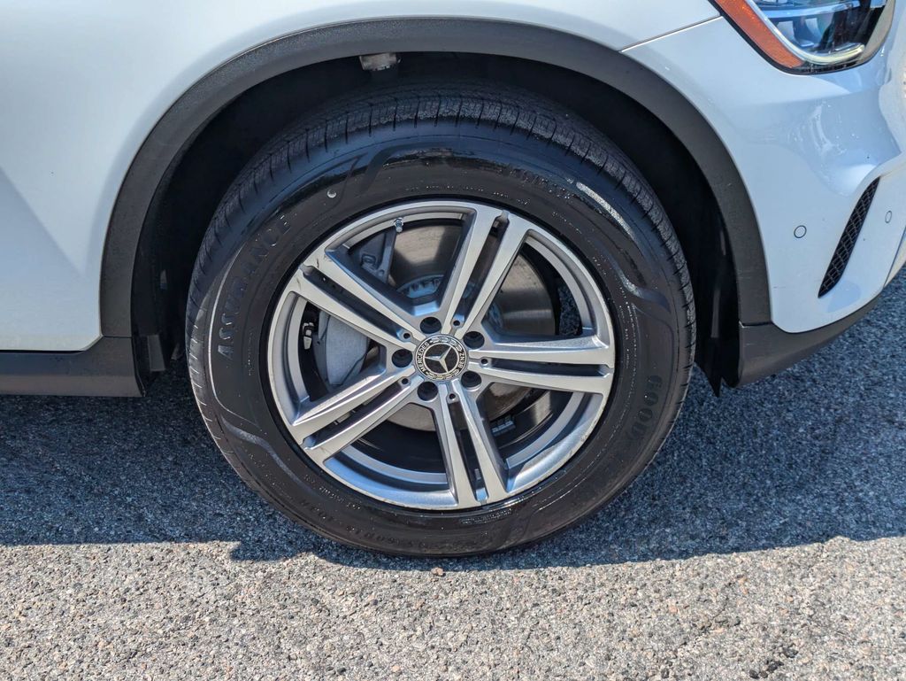 2022 Mercedes-Benz GLC 300 SUV