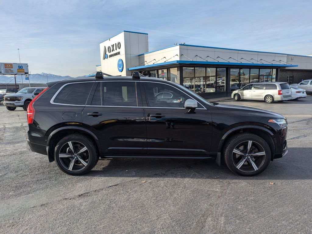 2019 Volvo XC90 T6 R-Design 8