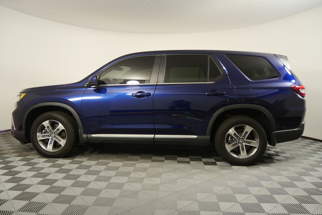 2023 Honda Pilot EX-L 6