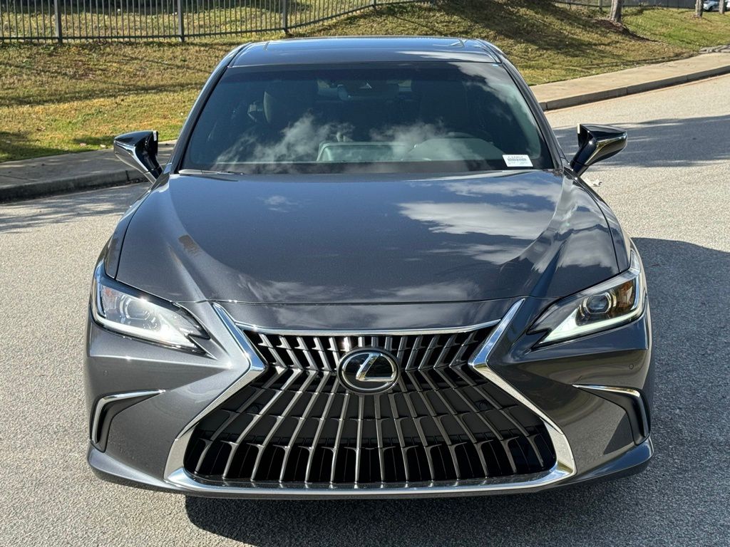 2025 Lexus ES 350 8