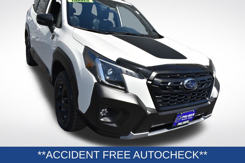 2024 Crystal White Pearl Subaru Forester Wilderness AWD SUV