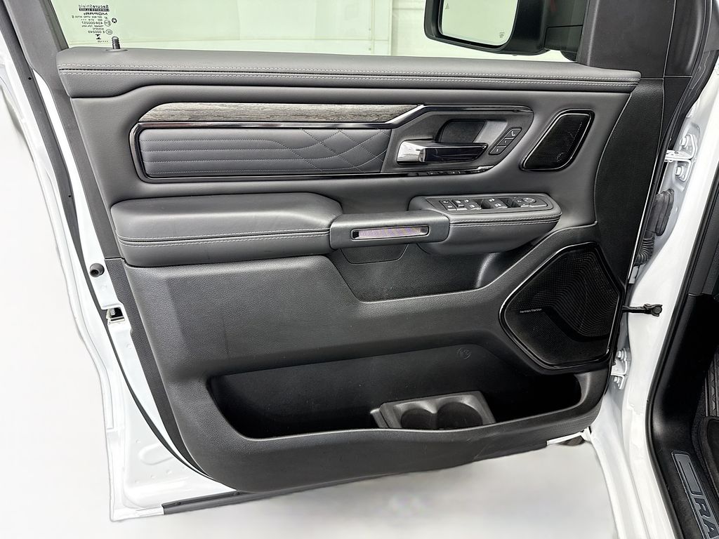 Thumbnail: 2025 RAM 1500 - 23