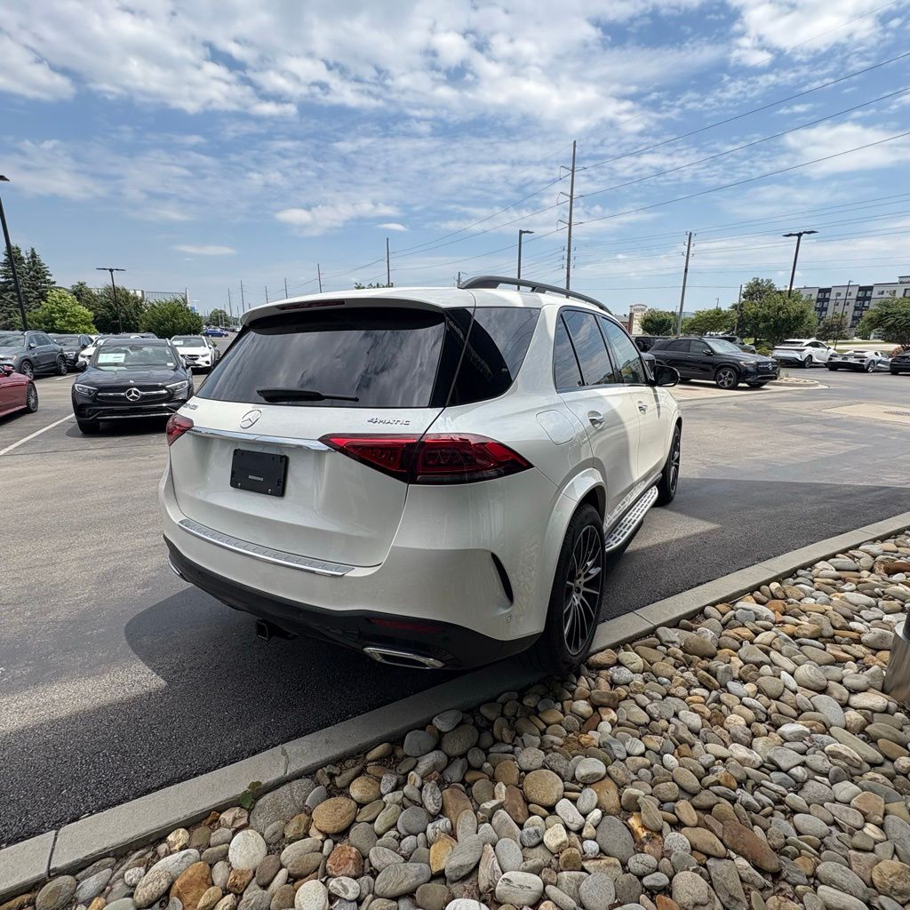 Certified Used 2023 MANUFAKTUR Diamond White Metallic Mercedes-Benz GLE 450 image 6