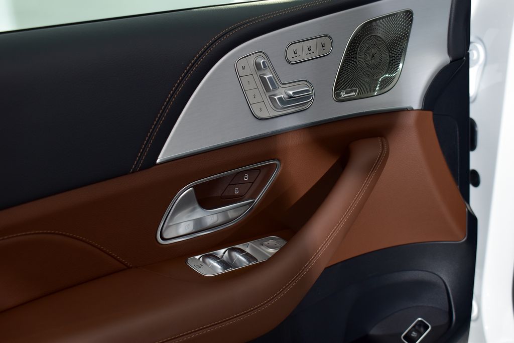 Thumbnail: 2025 Mercedes-Benz GLE - 11