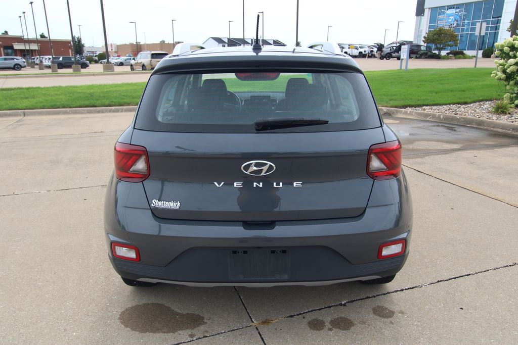 Used 2025 Hyundai Venue SUV