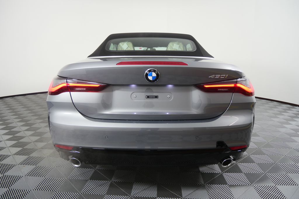 Thumbnail: 2026 BMW 4 Series - 5
