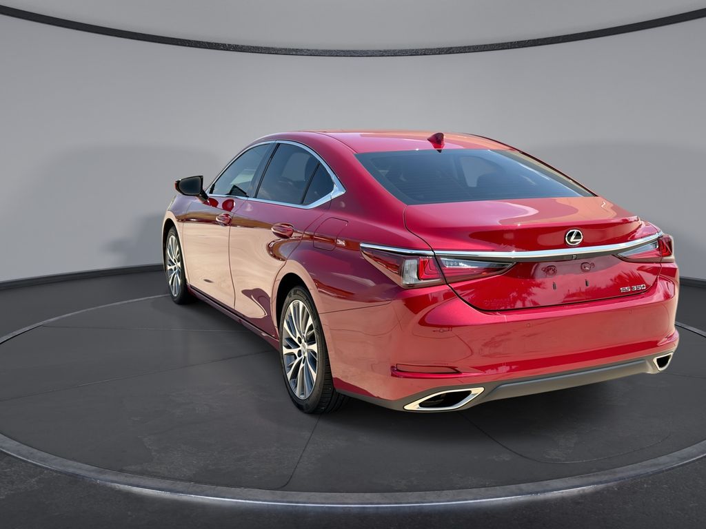 Thumbnail: 2019 Lexus ES - 10