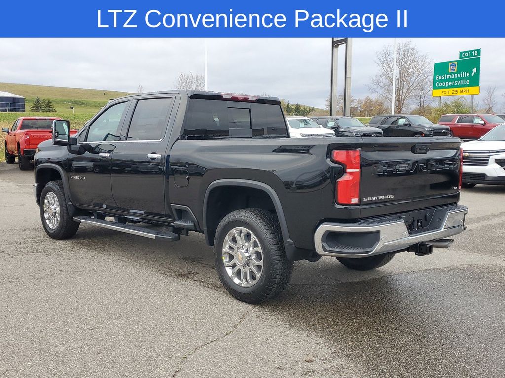 2025 Chevrolet Silverado 2500HD LTZ 3