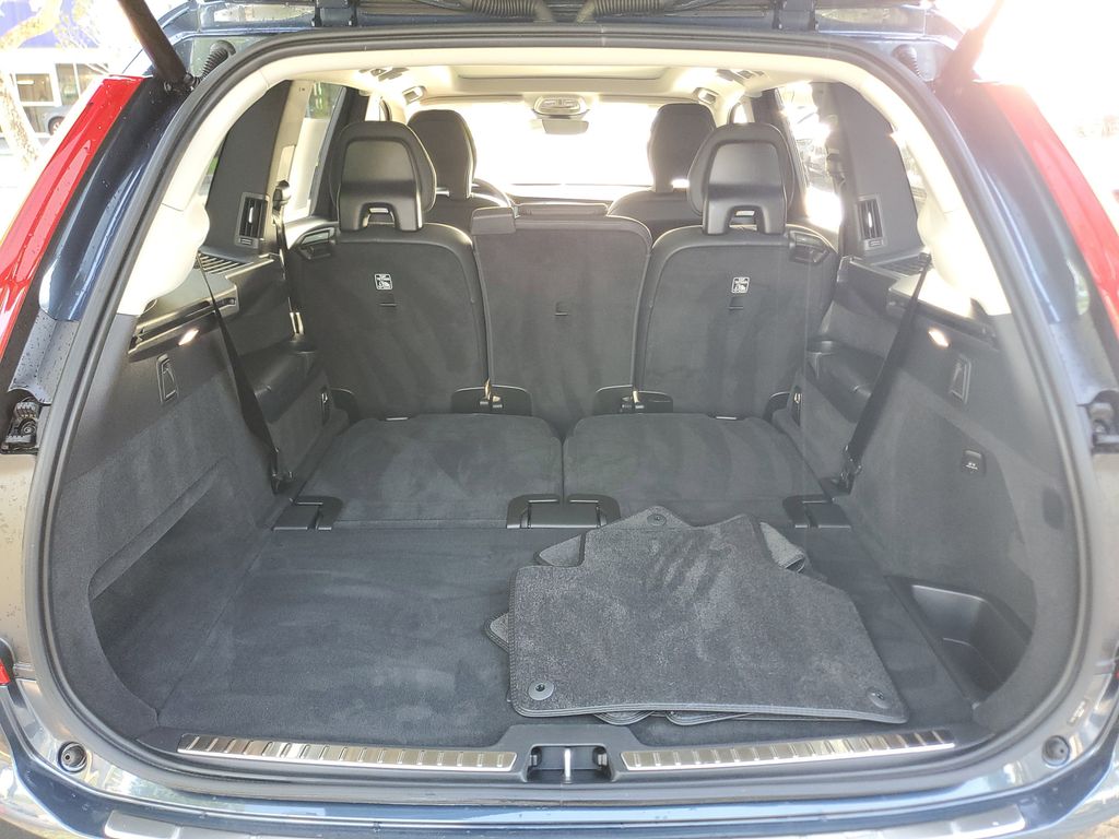 used 2023 Volvo XC90 car, priced at $35,986