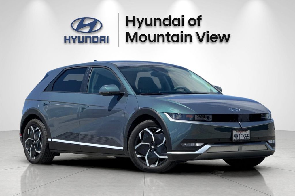 2024 Hyundai IONIQ 5 SEL