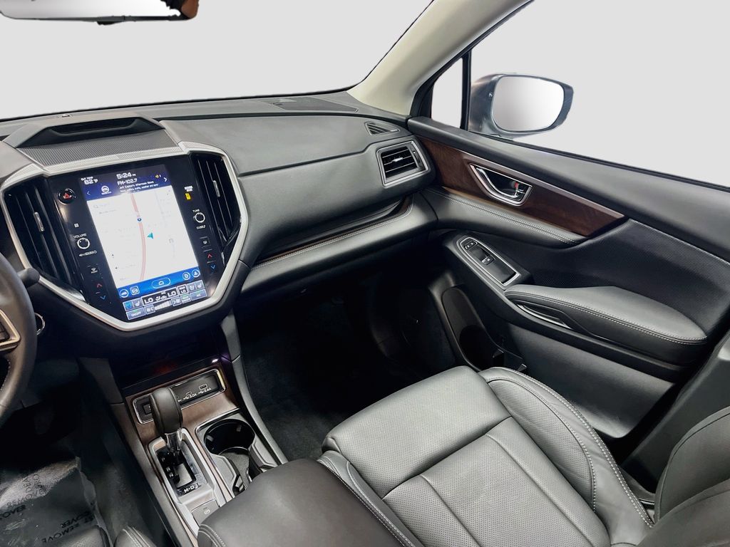 Used 2025 Crystal White Pearl Subaru Touring image 25