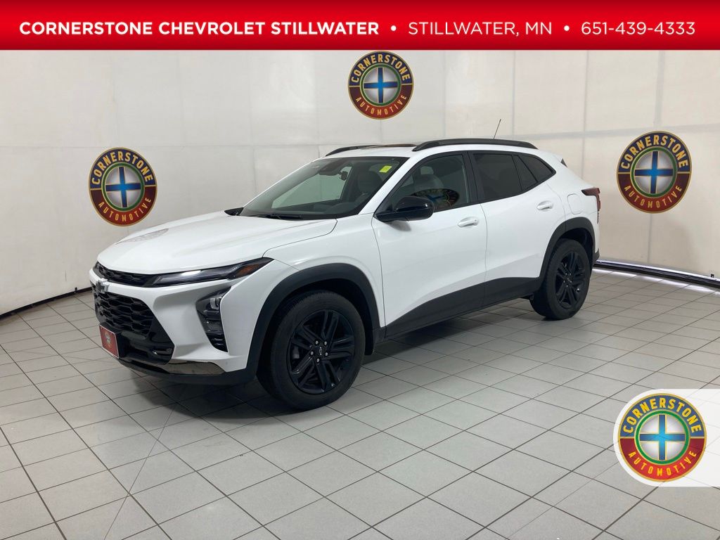 Summit White 2025 Chevrolet Trax SUV / Crossover Front-Wheel Drive 6-Speed Automatic