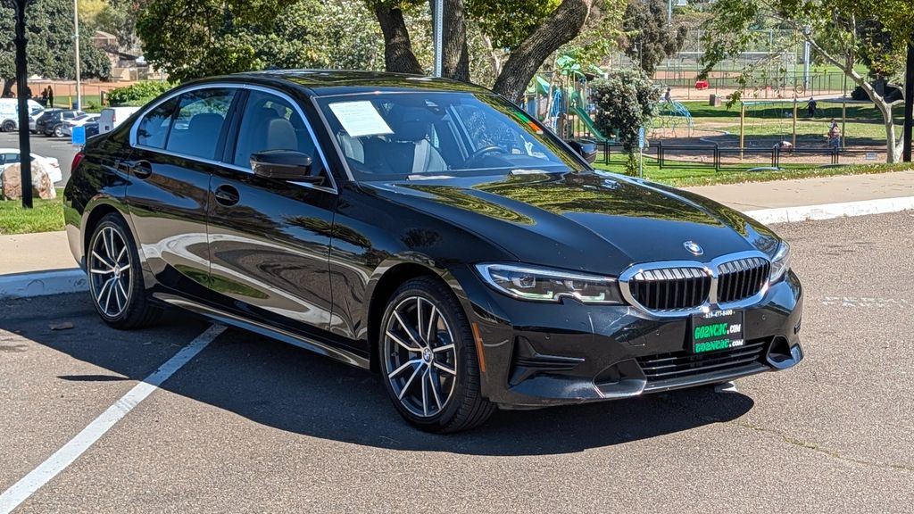 Used 2020 BMW 3 Series 330i xDrive 4D Sedan