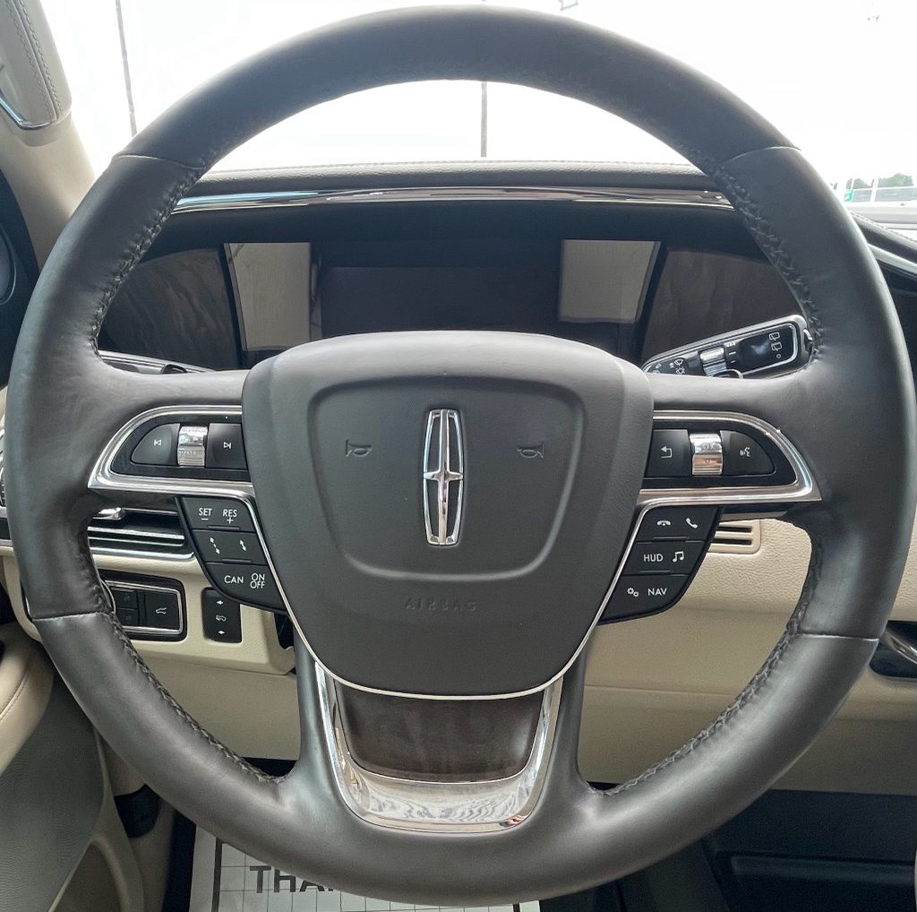 2021 Lincoln Navigator Reserve Green at Traditions Chevrolet