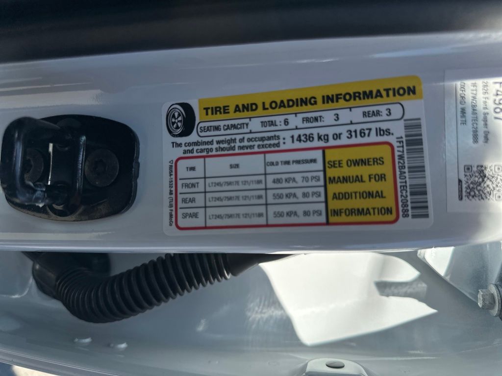 New 2026 Ford Super Duty F-250 Crew Cab 8' Box XL