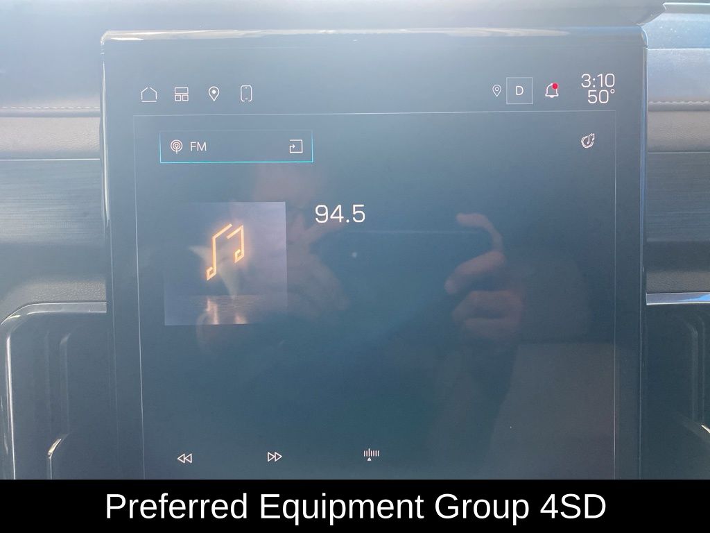 View vehicle photo 2