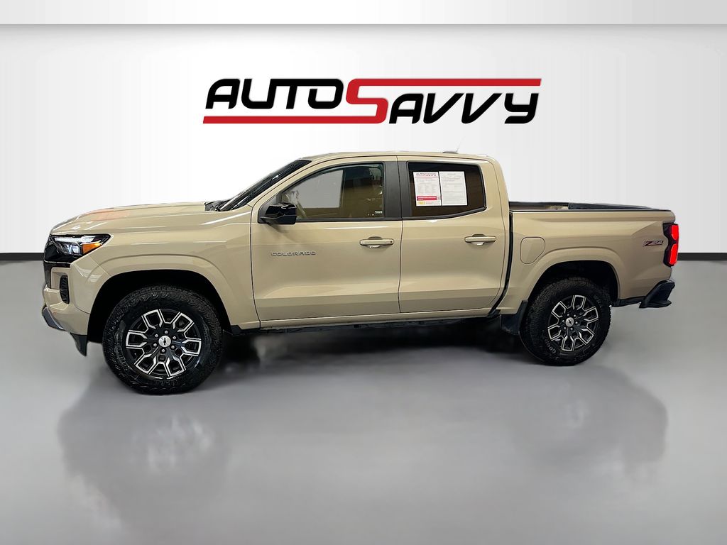 Used 2024 Sand Dune Metallic Chevrolet Z71 image 4