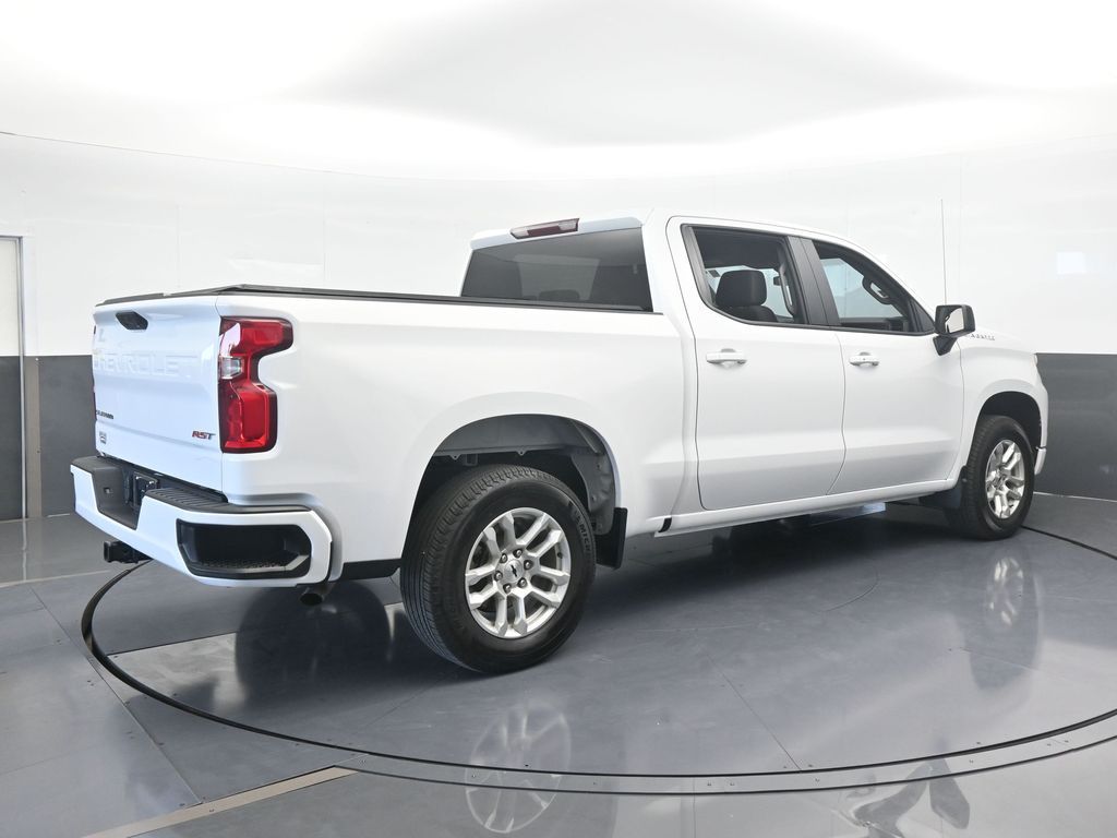 Used 2023 Summit White Chevrolet RST image 6