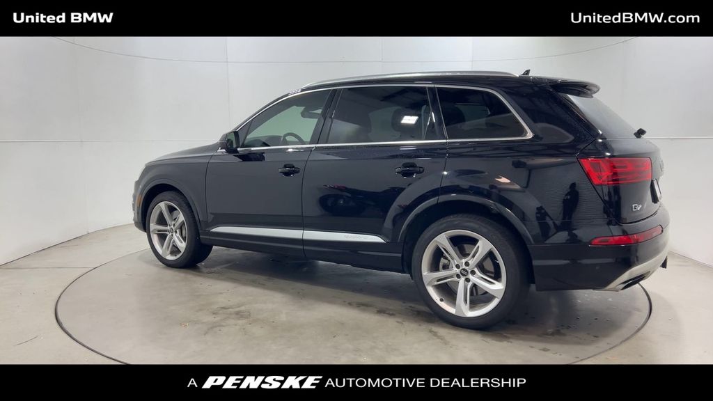 Thumbnail: 2019 Audi Q7 - 6