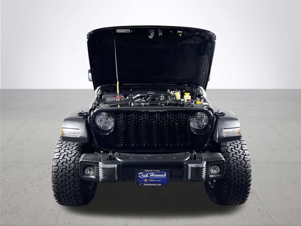 2020 Jeep Gladiator Sport