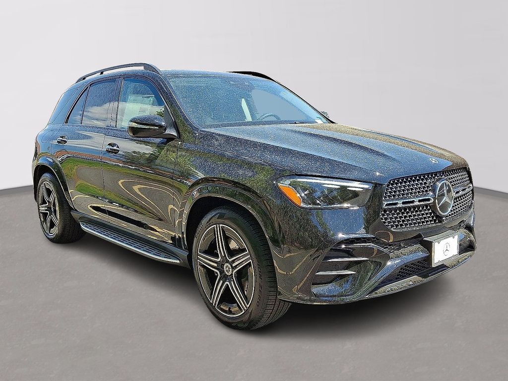 Thumbnail: 2026 Mercedes-Benz GLE - 2