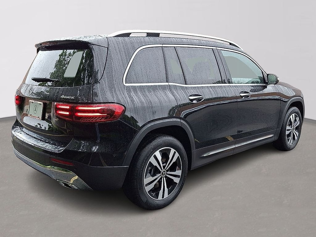 Thumbnail: 2025 Mercedes-Benz GLB - 3