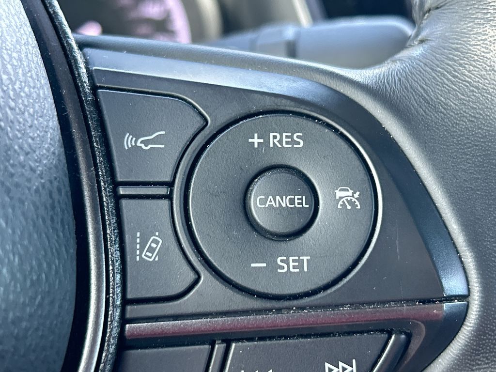 Thumbnail: 2023 Toyota Camry - 18