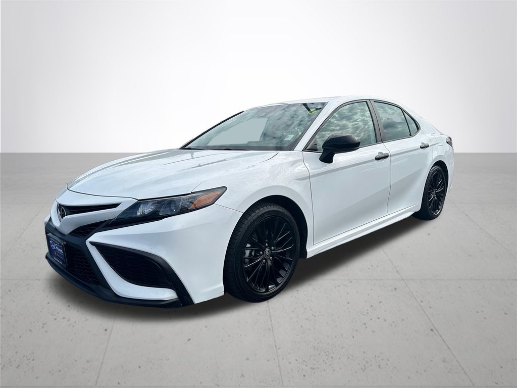2021 Toyota Camry SE Nightshade