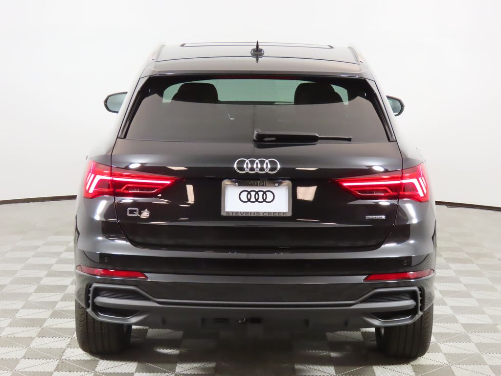 2024 Audi Q3  4