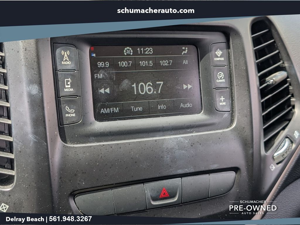 used 2015 Jeep Cherokee car, priced at $12,598