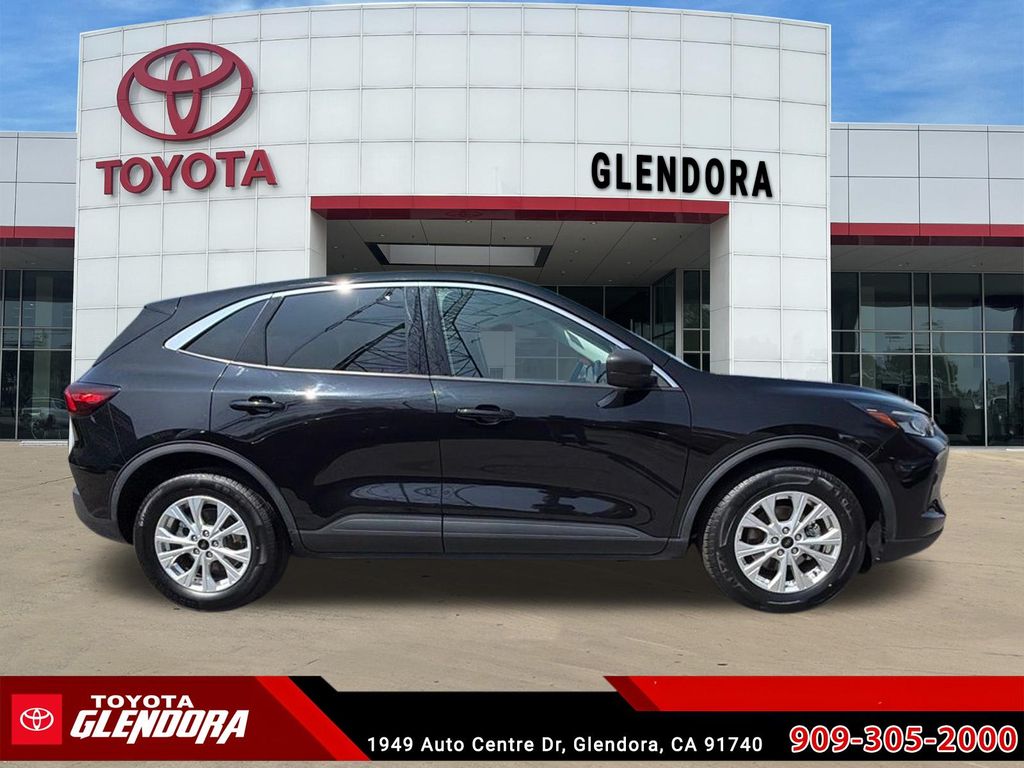 Used 2024 Ford Escape SUV