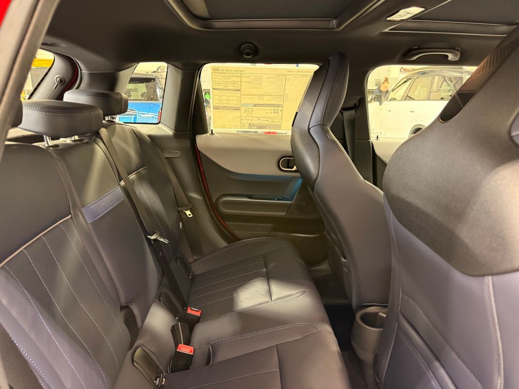 Thumbnail: 2026 MINI Cooper - 26