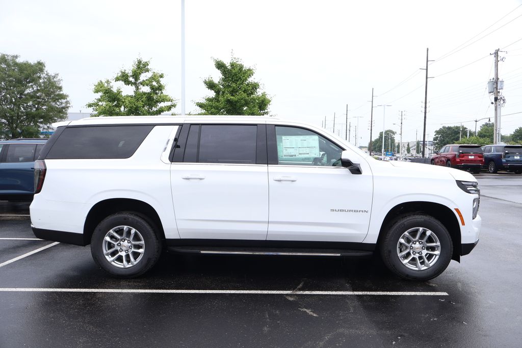 2025 Chevrolet Suburban LT 7