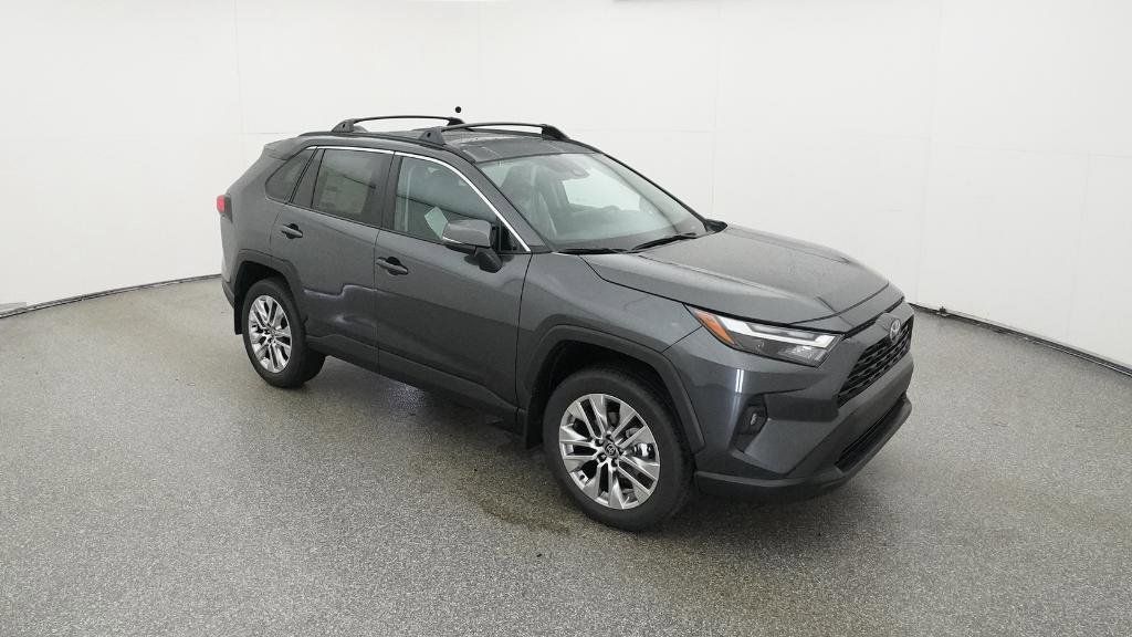 Thumbnail: 2025 Toyota RAV4 - 5